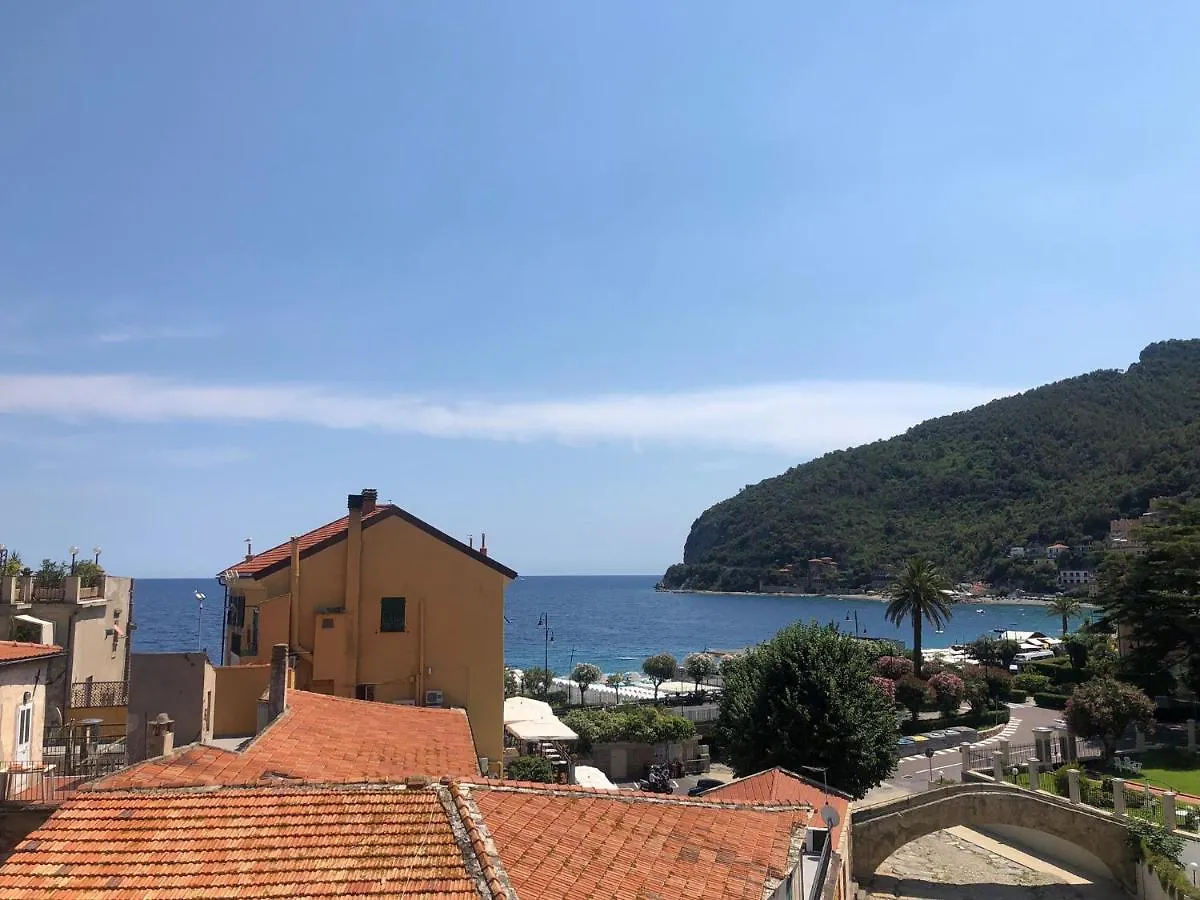 Noliday Riviera Sea View Luxury Apartment Italy